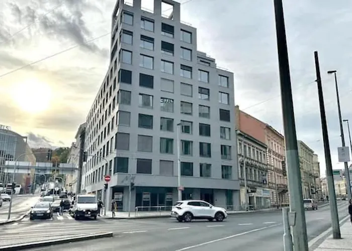Byt V Meste Praha Smichov S Netflix