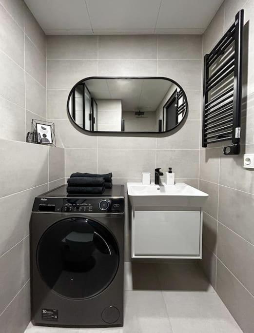 Apartment Byt V Meste Smichov S Netflix *